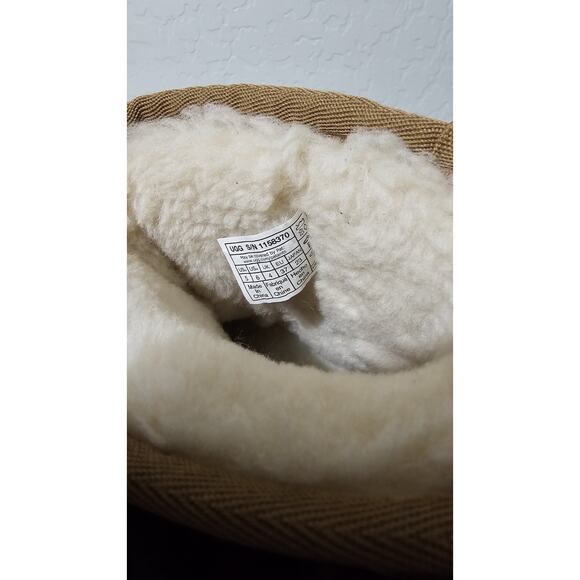 NEW UGG Classic Mini Pumped Molded Fur Boot Slip On Chestnut US Men 4 / Women 5 - Picture 5 of 5